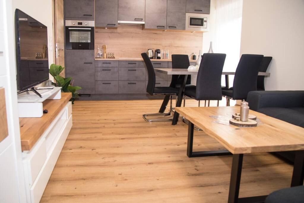 Rochus Appartements Sautens Ngoại thất bức ảnh